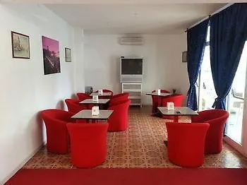 Hotel Laguna 2*