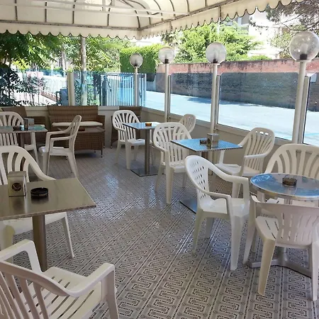 Hotel Laguna